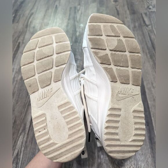 Nike  Tanjun Phantom High Rise Sneaker  Off White Size 9 - Picture 6 of 6